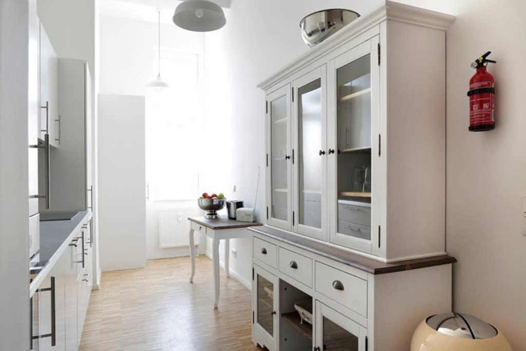 Sc 06 By Rockchair Apartments L Superhost Status L 4 Bedrooms Boxspringbeds 2 Bathrooms Balcony Elevator - Cozy Family & Business Flair Welcomes You! Berlijn Buitenkant foto