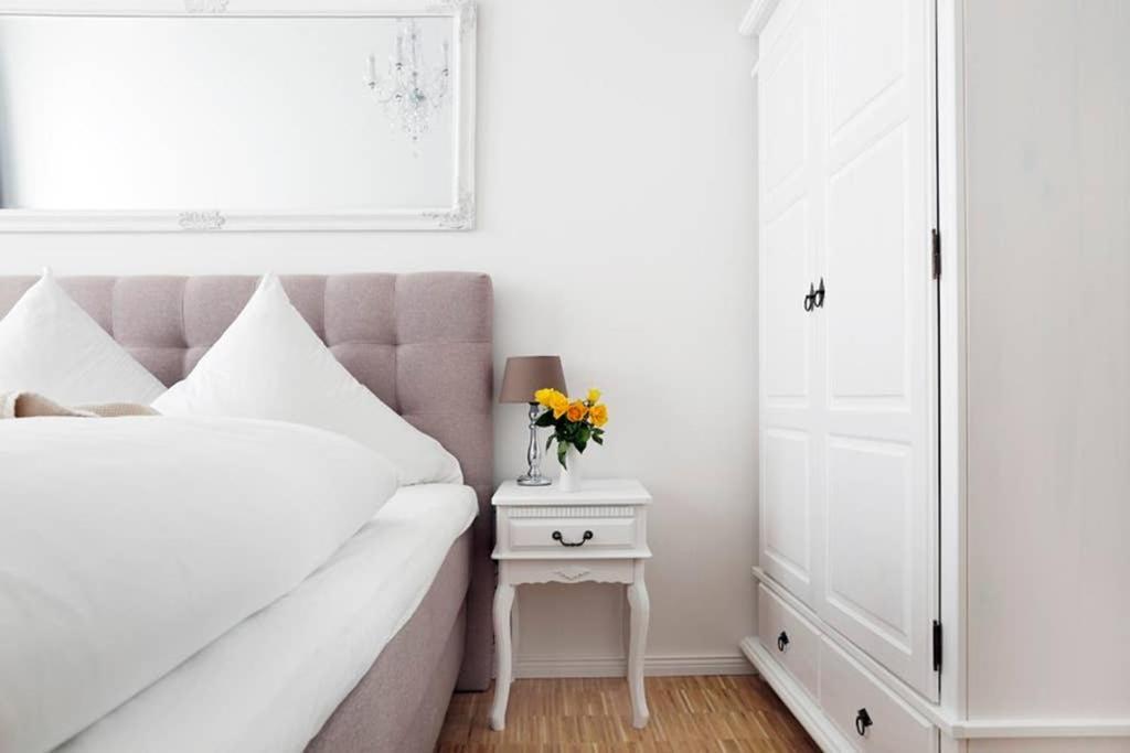 Sc 06 By Rockchair Apartments L Superhost Status L 4 Bedrooms Boxspringbeds 2 Bathrooms Balcony Elevator - Cozy Family & Business Flair Welcomes You! Berlijn Buitenkant foto