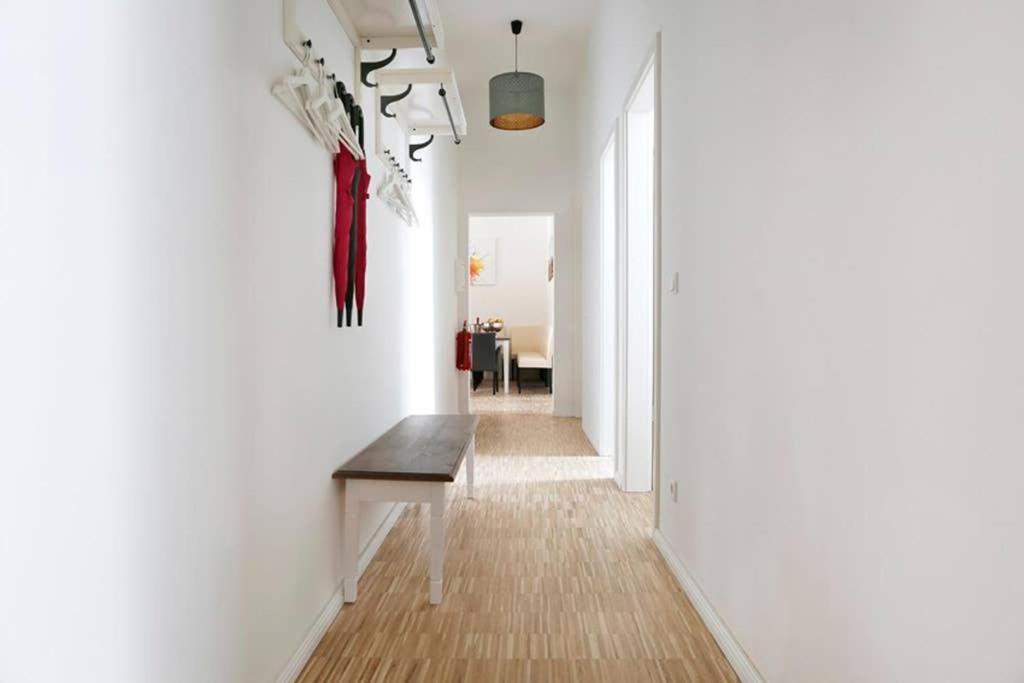 Sc 06 By Rockchair Apartments L Superhost Status L 4 Bedrooms Boxspringbeds 2 Bathrooms Balcony Elevator - Cozy Family & Business Flair Welcomes You! Berlijn Buitenkant foto