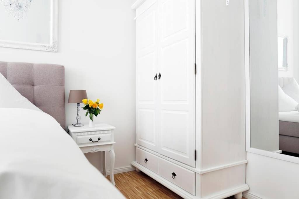 Sc 06 By Rockchair Apartments L Superhost Status L 4 Bedrooms Boxspringbeds 2 Bathrooms Balcony Elevator - Cozy Family & Business Flair Welcomes You! Berlijn Buitenkant foto